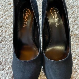 Candie’s black heels